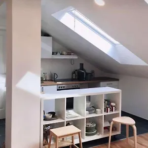  Apartment Sonnige Und Ruhige Fur Entspanntes Reisen