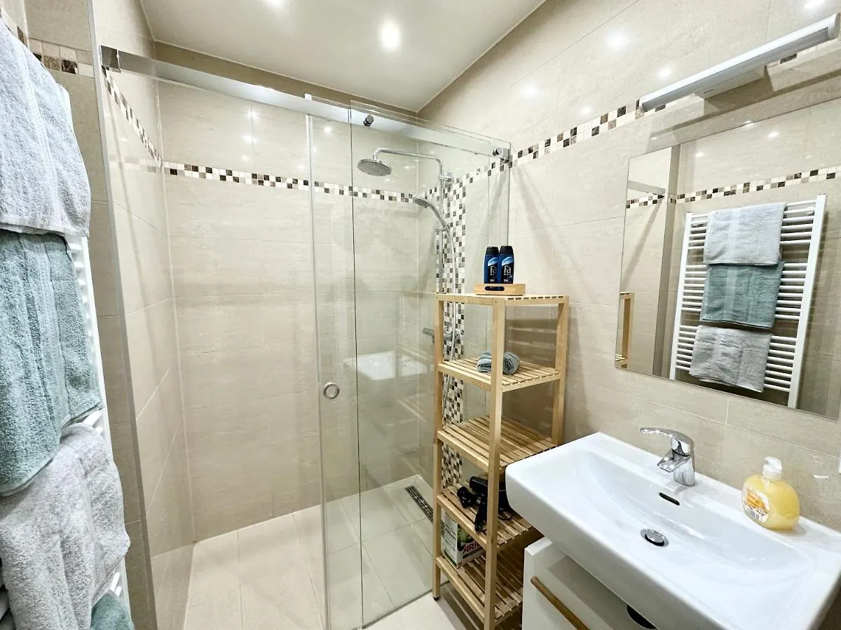 Book-A-Room Panda-Apartments Vienna 0*,  Austria