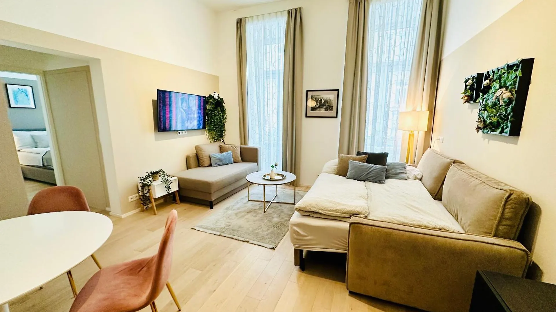 Book-A-Room Panda-Apartments Vienna